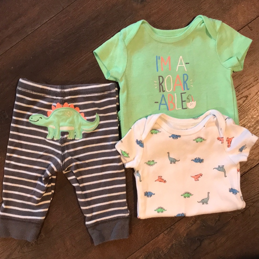 Carter’s neon dinosaurs 3pc set